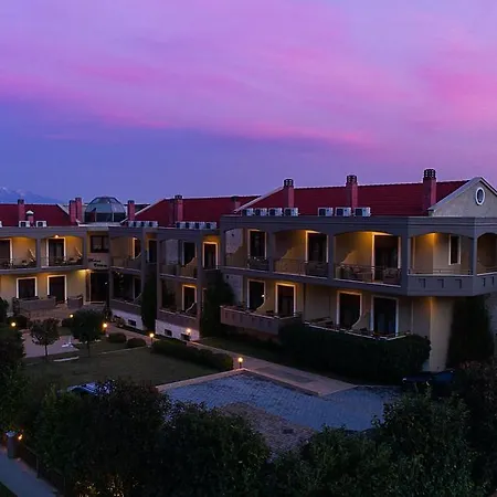 Eliton & Káto Loutrákion