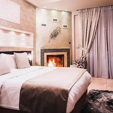 Hotel Eliton & 3*